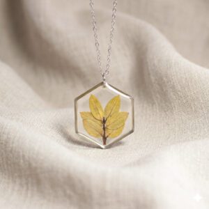 collar estambres de flor de durazno (copia)