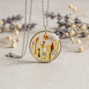 collar honguitos y flores (copia)