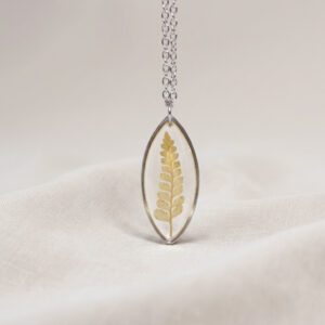 collar hortensia azul (copia)