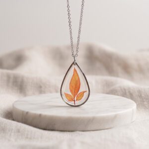 collar hojita de nandina (copia)